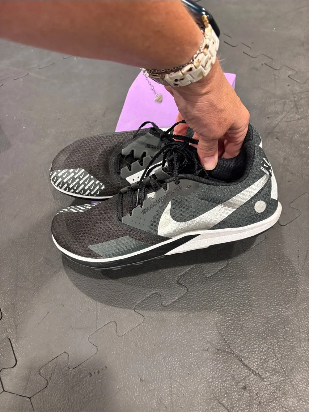 Nike Men’s Black & White Athletic Running Shoes